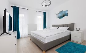 Apart B&V 55 Qualis 2 - Scenic Mountain Retreat